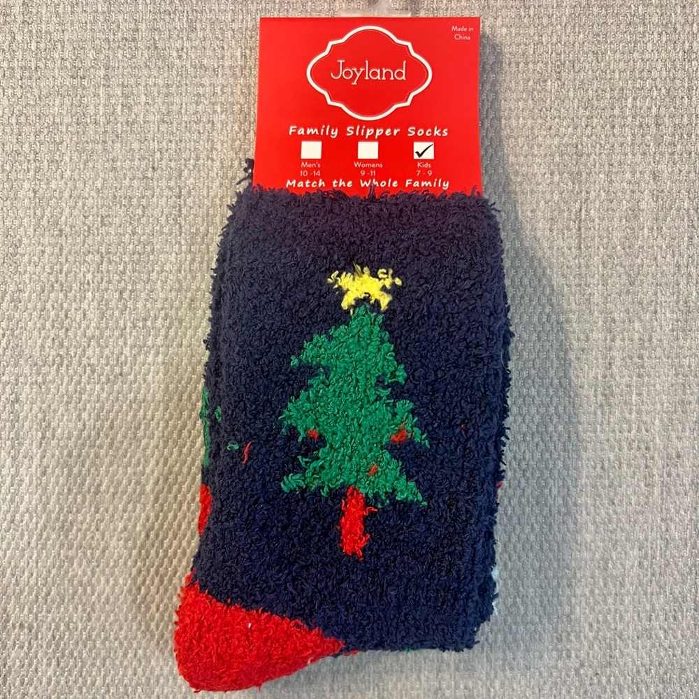 [BUNDLE ME] Cozy Christmas Socks